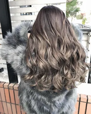 ロング カラー パーマ ヘアアレンジ ネイル マツエク・マツパ 【Diar】オーナー アキヨシケンタのヘアスタイル