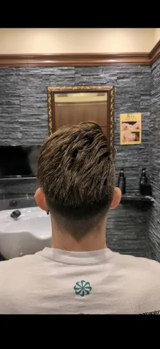 ショート 浅沼 響のヘアスタイル