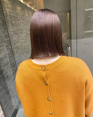 ミディアム デザインカラー/ボブ ブリーチカラー/ユリのヘアスタイル