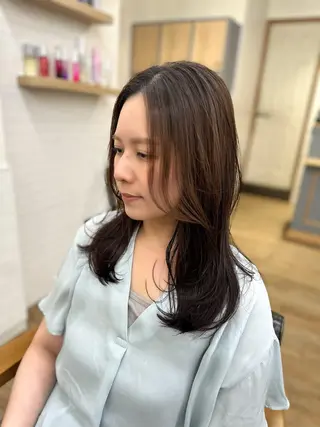 ロング カラー パーマ ヘアアレンジ メンズ レイヤーカット 🌿透け感カラーのヘアスタイル