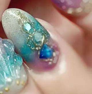 ネイル MoonNail ユリ🌸のネイルデザイン