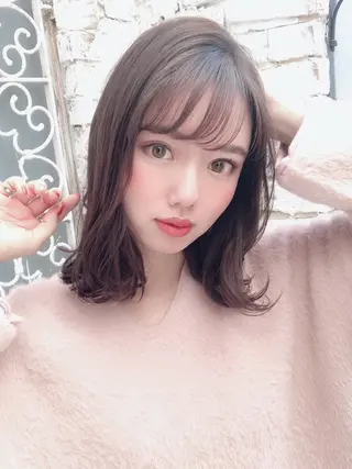 ミディアム カラー ヘアアレンジ ❣️レイヤーカット ❣️渡部晃輝のヘアスタイル