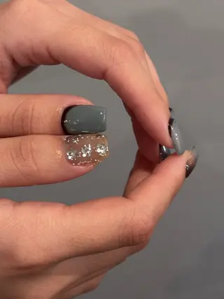 ミディアム Siita Yukiのネイルデザイン