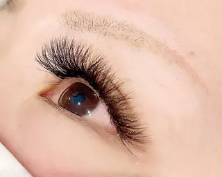 マツエク・マツパ mila.池袋LED エクステ・イガラシのマツエク・マツパデザイン