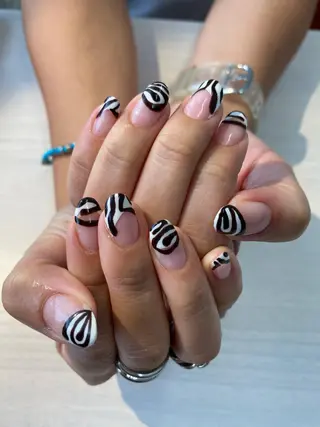 ネイル Laki nailのネイルデザイン