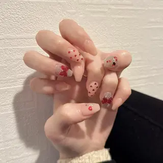 ネイル D-BEAUTY Nailsalonのネイルデザイン