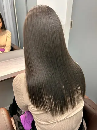 ロング カラー 薄田 珠美のヘアスタイル