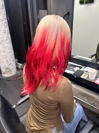 カラー 鈴木 華奈のヘアスタイル