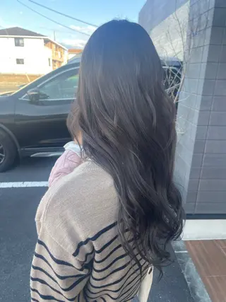 ロング AOI soenのヘアスタイル