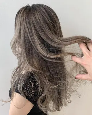 ロング カラー ヘアアレンジ 阿部 圭悟のヘアスタイル