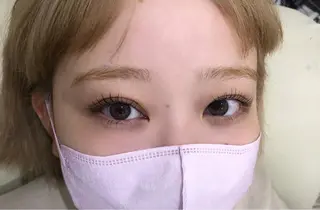 ネイル マツエク・マツパ アイブロウ Nail&eye Belire 新宿のネイルデザイン