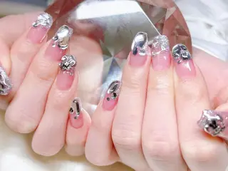 ネイル マツエク・マツパ アイブロウ Nail&eye Belire 新宿のネイルデザイン