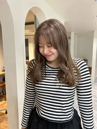 セミロング カラー じゅわっと暖色カラー 🍊Moemiのヘアスタイル