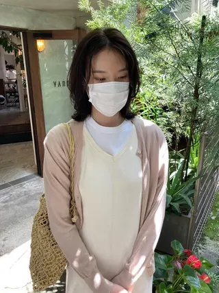 セミロング 金田 夏野のヘアスタイル