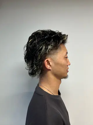 カラー メンズ 相澤 拳のヘアスタイル