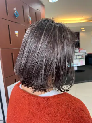 ミディアム 🇺🇸ハイライト特 化美容師🇺🇸漆沢のヘアスタイル