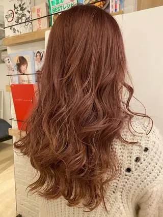 ロング 伊藤 光成のヘアスタイル