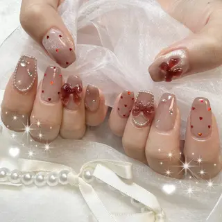 ネイル fiore nail 🦋のネイルデザイン