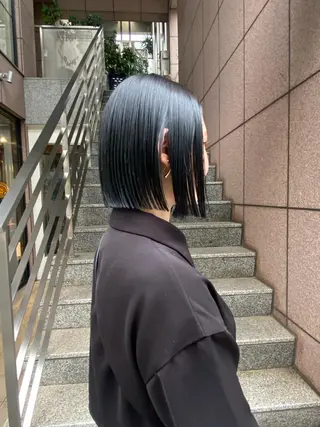 ショート カラー Lomalia 🤍🫧/makoのヘアスタイル