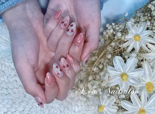 ネイル Luxe Nail Salonのネイルデザイン