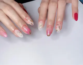 ネイル Maggie Nail🦩のネイルデザイン