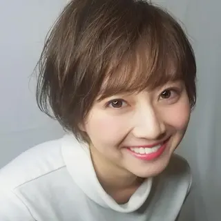 ショート [店長]カラーが好評 　小林のヘアスタイル