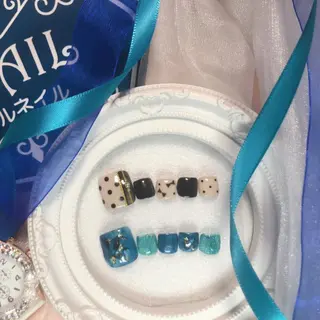 ネイル 🧸 Emiri🫧のマツエク・マツパデザイン