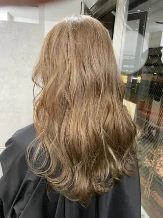 ミディアム パーマ ヘアアレンジ メンズ キッズ ネイル マツエク・マツパ カラー特化サロン Eir心斎橋のヘアスタイル