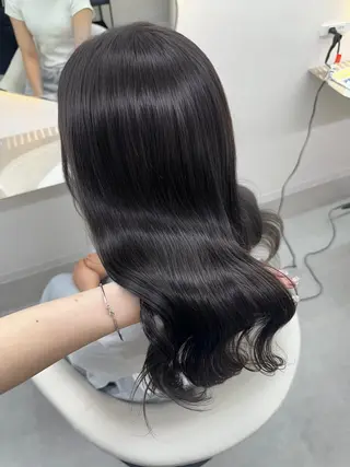 セミロング カラー Rio🎀ブリーチ なし透明感♡顔周り♡のヘアスタイル