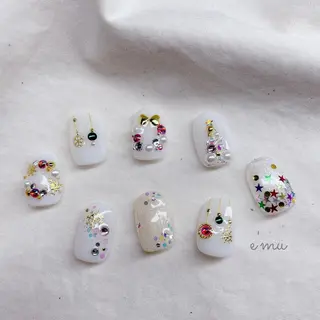 ネイル nail salon e'mu💐のネイルデザイン