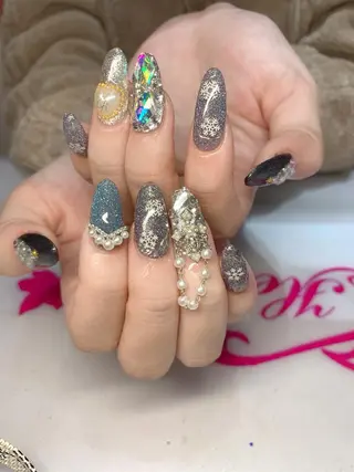 ネイル エンジェル ヒーリング 矢場町店のネイルデザイン