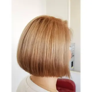 ショート カラー ブリーチ、デザイン  カラー福士直矢のヘアスタイル
