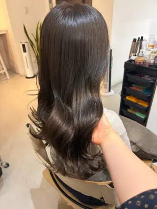 セミロング ✨色持ちの良い艶 カラー✨蟹江真世のヘアスタイル