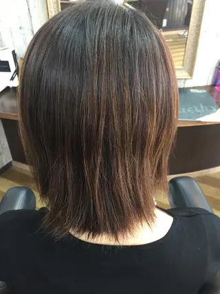 カラー 中山 ルミ子のヘアスタイル