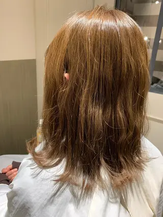 セミロング カラー 韓国スタイル🇰🇷 annaのヘアスタイル