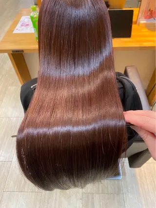 カラー 東 麻祐子のヘアスタイル