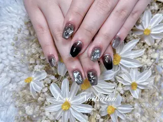 ショート カラー ネイル Le’a NailSalonのネイルデザイン