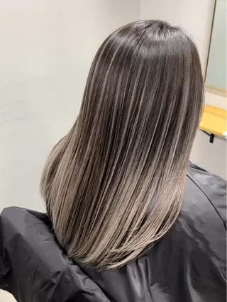 セミロング カラー 🫧【公式】 Lig.横浜🫧のヘアスタイル