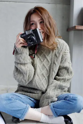 セミロング さの あやねのヘアスタイル