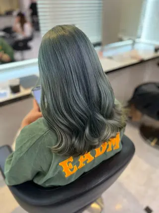 ミディアム カラー ヘアアレンジ 💕上野美容師☁ ブリーチ💖サワのヘアスタイル