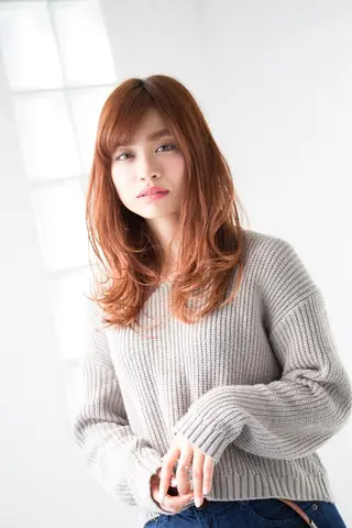 セミロング カラー みうら ミウラのヘアスタイル
