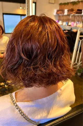 ショート カラー Julia🖤 縮毛矯正🌬️🩵のヘアスタイル