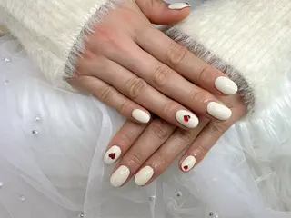 ネイル MIKIネイル YUKAのネイルデザイン