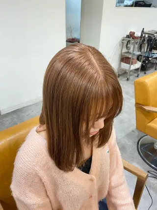 ミディアム カラー ベージュ/オリーブ/ miyabiのヘアスタイル