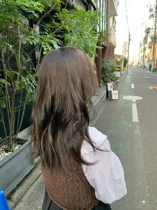セミロング カラー 中沢梨々花 🎀透明感カラーのヘアスタイル