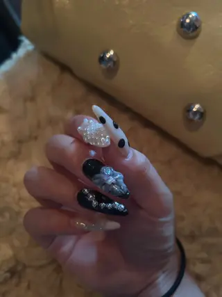 ネイル 透明感カラー✨🥣 /ミクのヘアスタイル