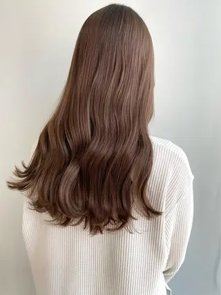 ロング カラー 山口 莉奈のヘアスタイル