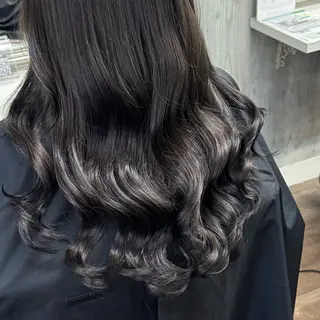 カラー 🎀 Natsuki 🎀のヘアスタイル