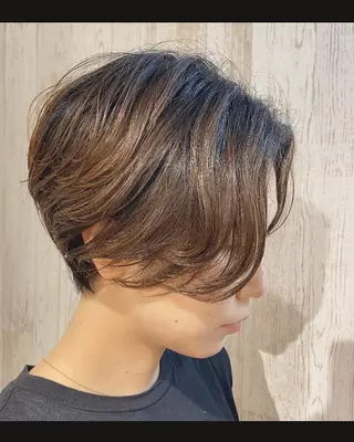 ショート 大場 優のヘアスタイル