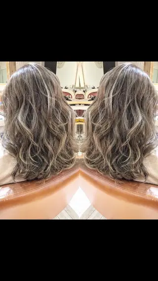 ミディアム カラー 美魔女 美容師NAOのヘアスタイル